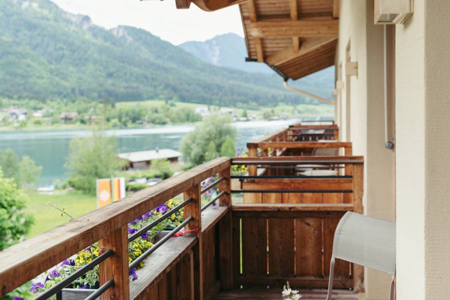 Terrasse mit Seeblick