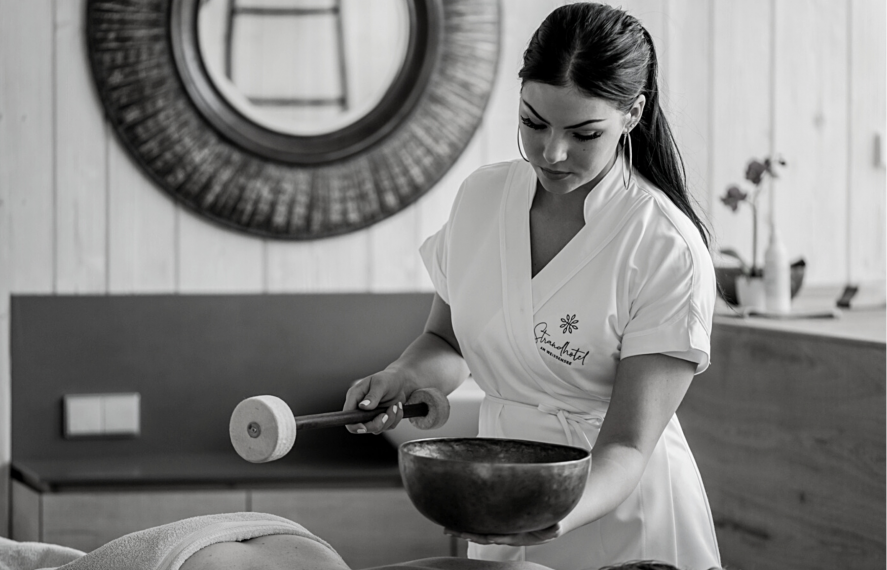 Spa Mitarbeiterin bei der Arbeit