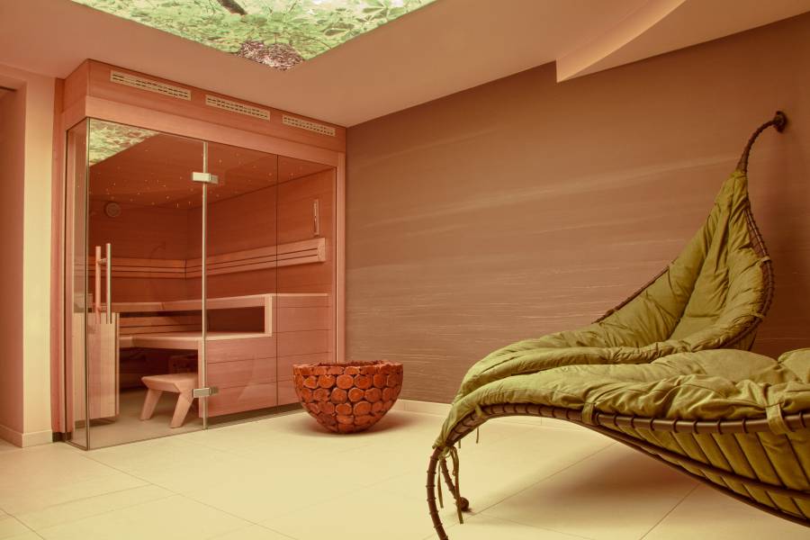 Sauna mit Ruhekörben Strandhotel am Weissensee